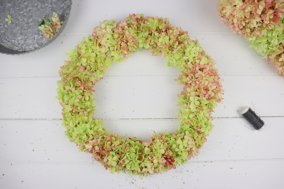 DIY Kranz aus Hortensien / Hortensienkranz einfach selber binden