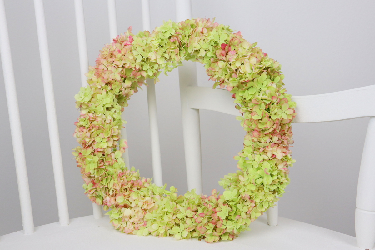 DIY Kranz aus Hortensien / Hortensienkranz einfach selber binden