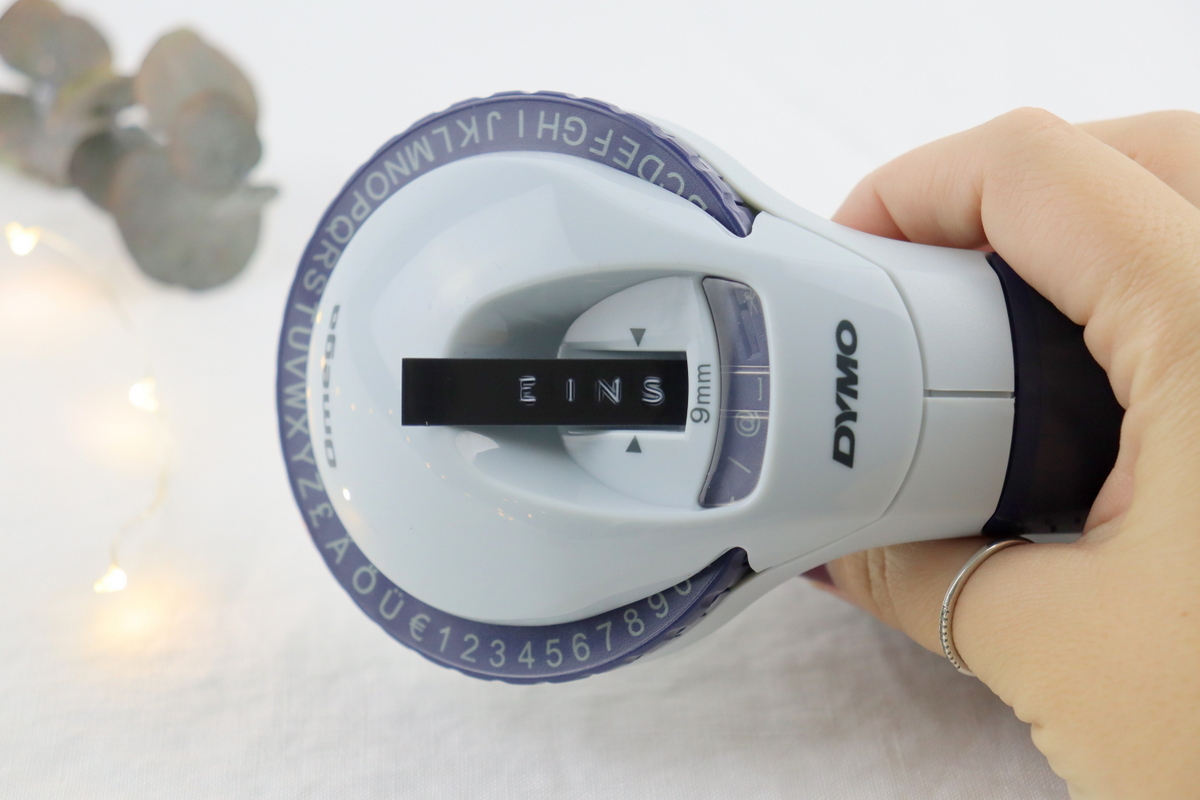 DIY - selbstgemachter minimalistischer Adventskranz