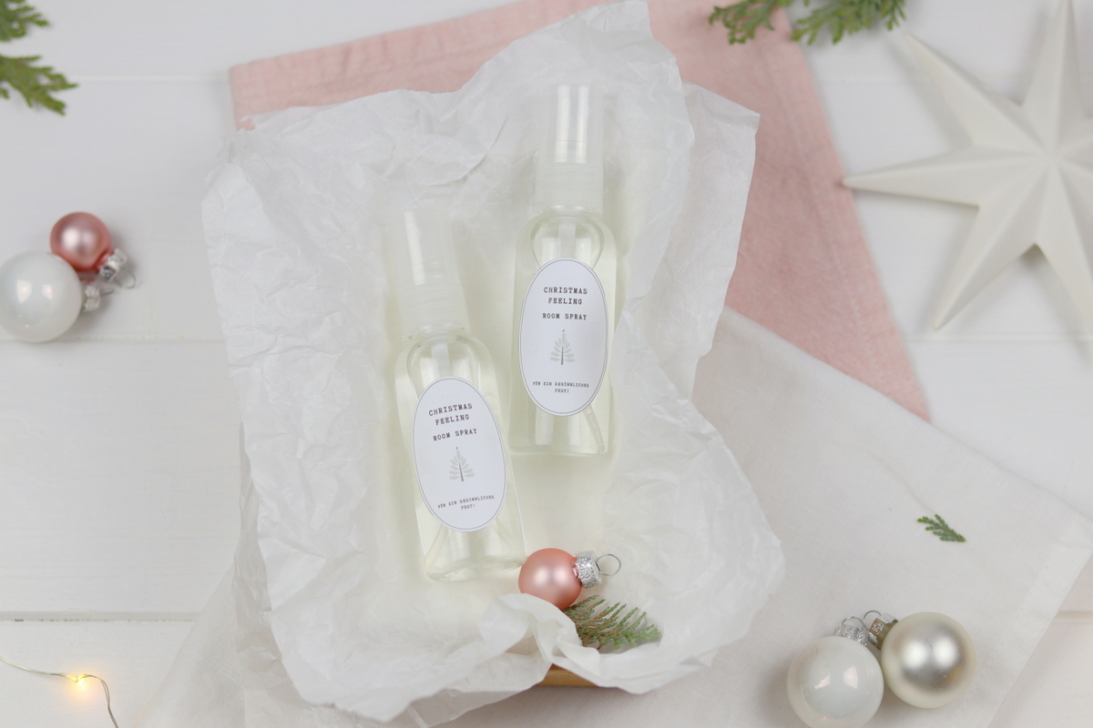 DIY selbstgemachtes Raumspray zu Weihnachten bestehend aus 3 Zutaten