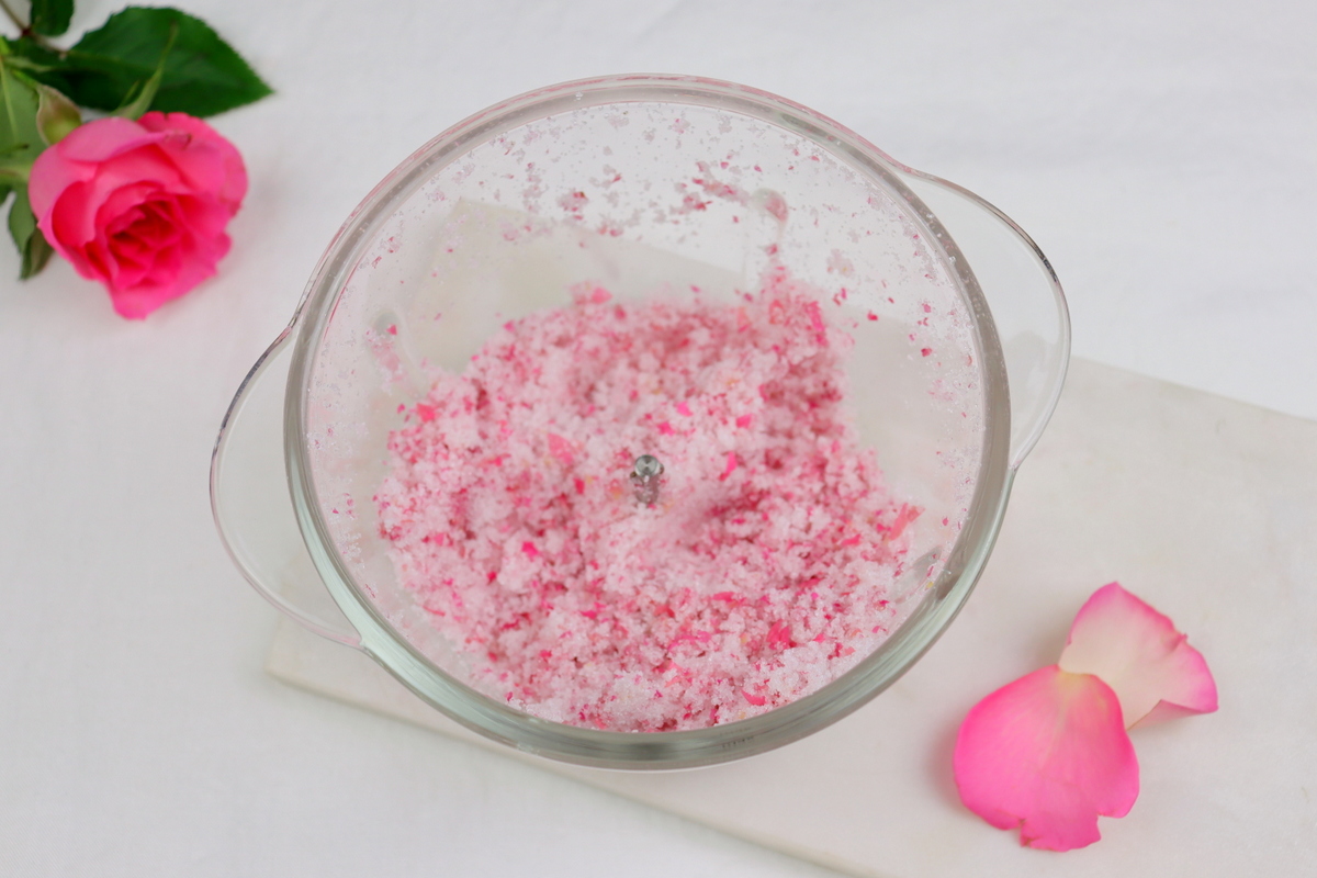 Rezept - selbstgemachter Rosenzucker