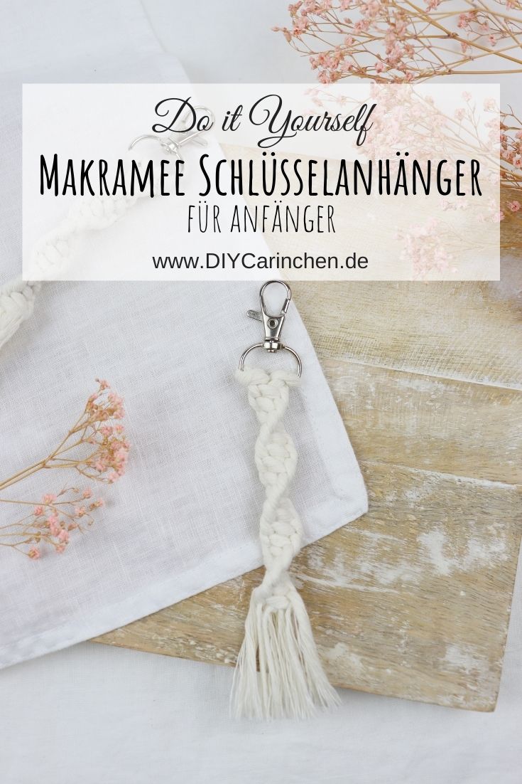 DIY selbstgemachter Makramee Schlüsselanhänger im Wellenknoten einfach