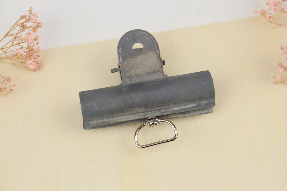 DIY selbstgemachter Makramee Schlüsselanhänger im Wellenknoten einfach