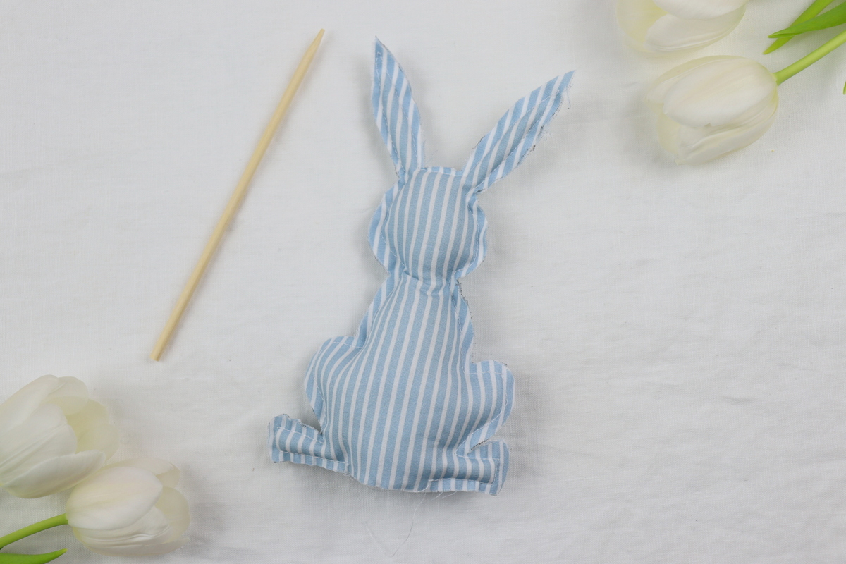 DIY - selbstgenähte Hasen zu Ostern