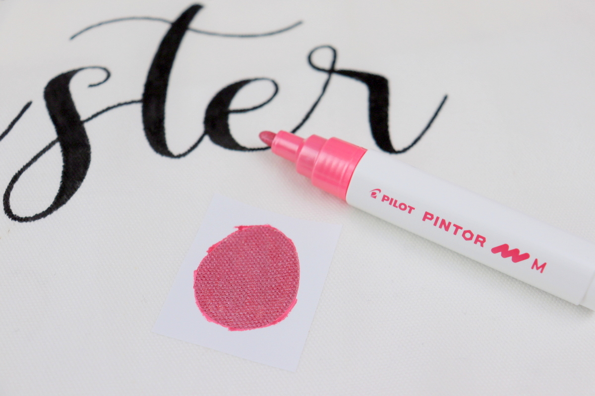 selbstbemalte Kissen / Kissenbezüge mit Ostermotiv