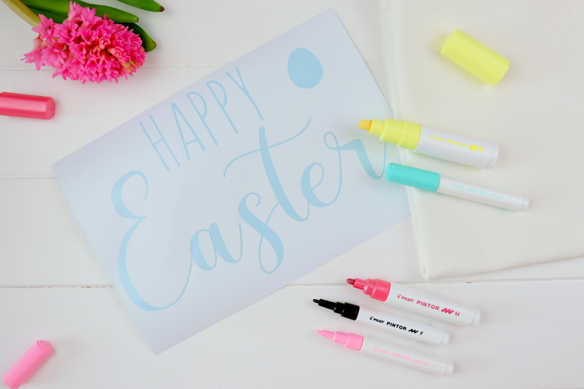 selbstbemalte Kissen / Kissenbezüge mit Ostermotiv