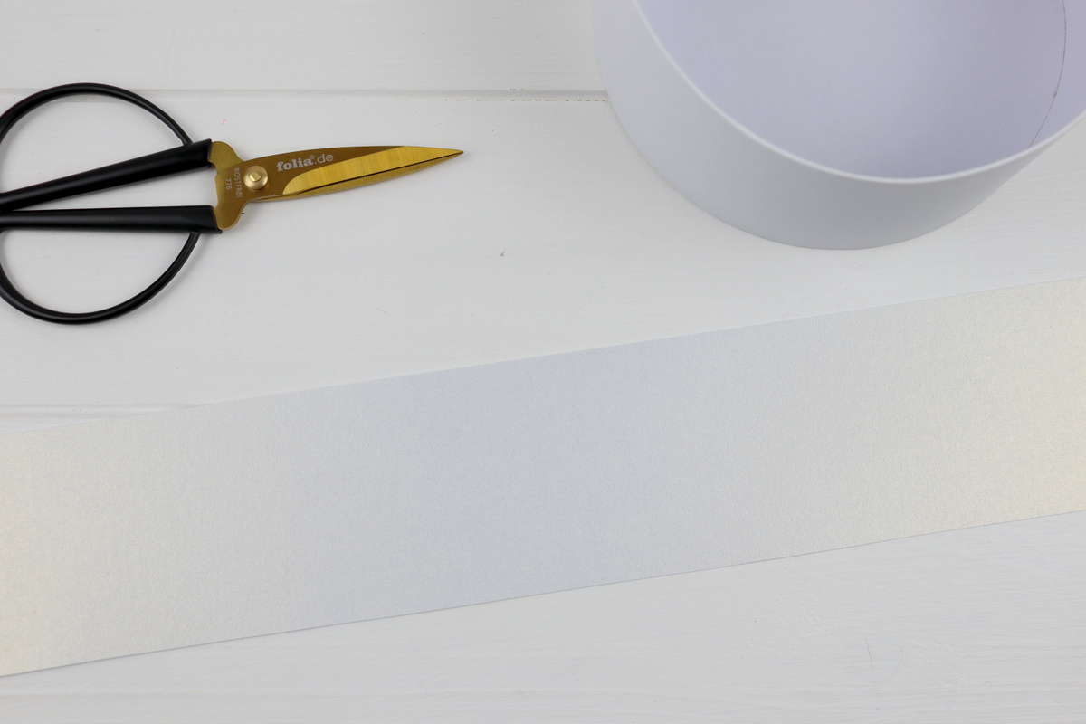 DIY selbstgemachte Flowerbox / Blumenbox / Rosenbox mit Blumen aus Papier (Blumenseide)