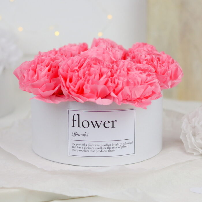 DIY selbstgemachte Flowerbox / Blumenbox / Rosenbox mit Blumen aus Papier (Blumenseide)