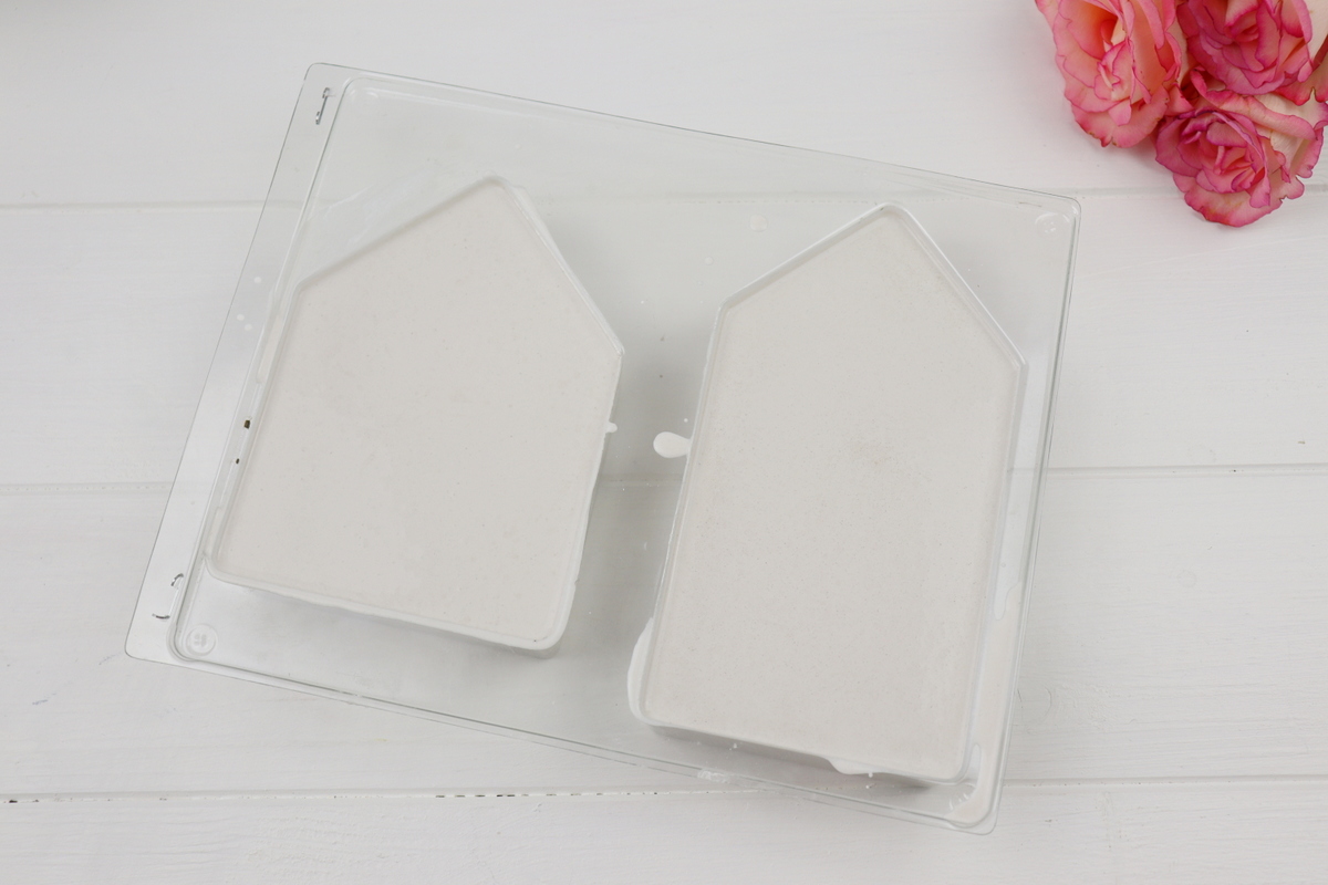 DIY selbstgemachte Häuser aus Raysin