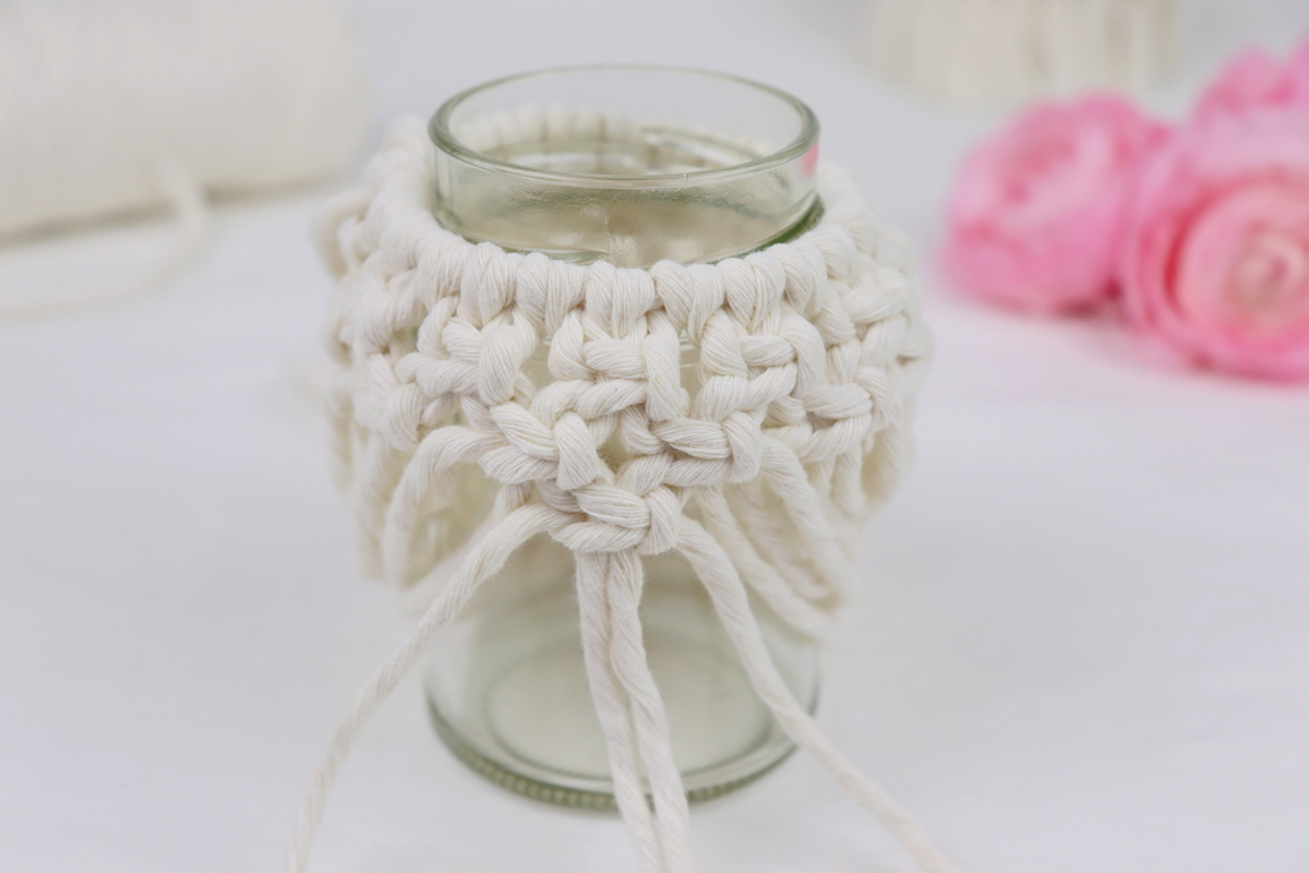 DIY - selbstgemachte Makramee Windlichter mit dem Kreuzknoten 