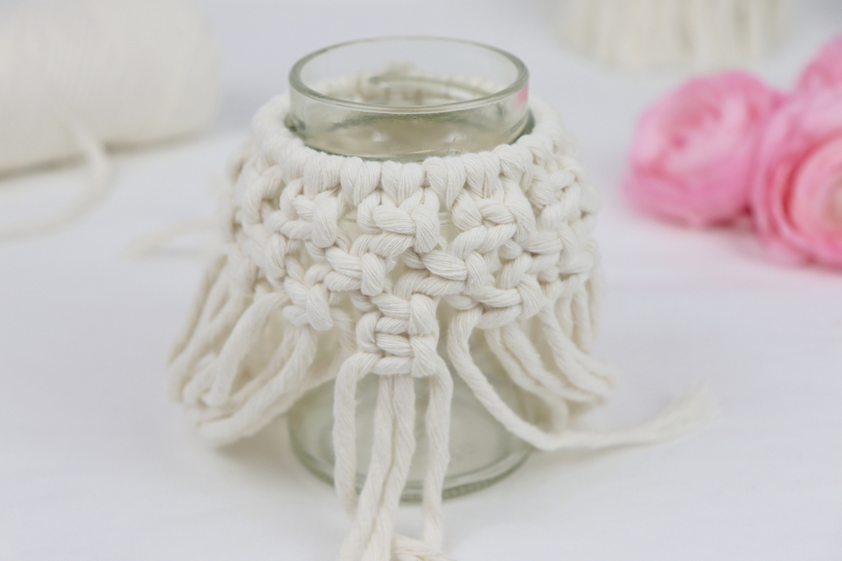 DIY - selbstgemachte Makramee Windlichter mit dem Kreuzknoten