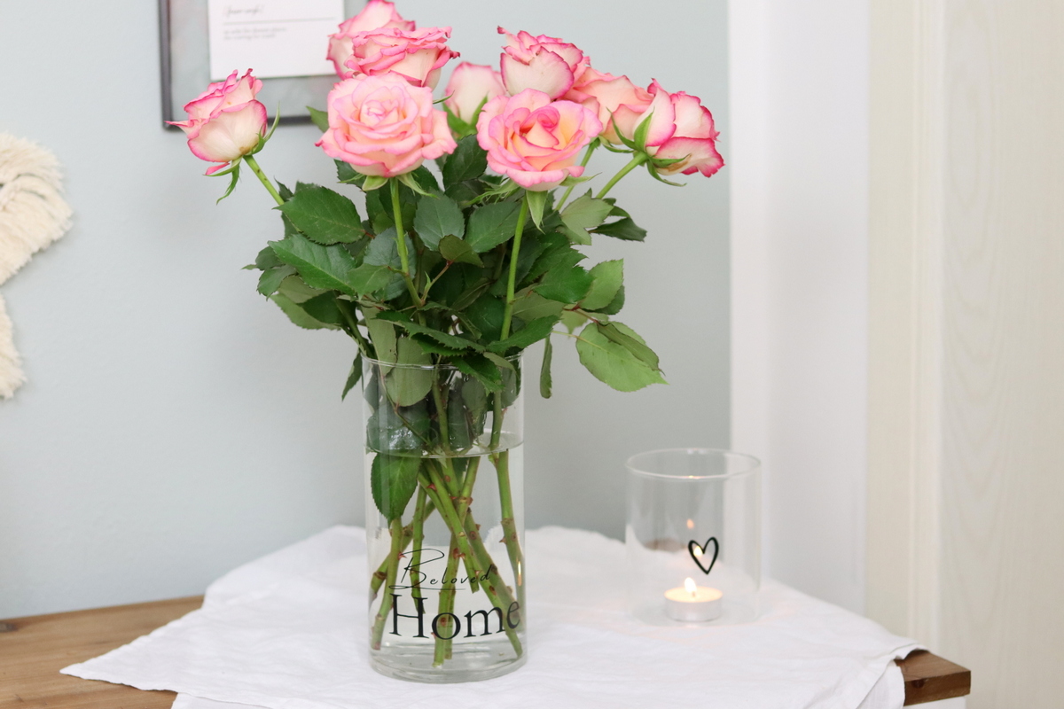 DIY Upcycling Vase mit Plotterschrift