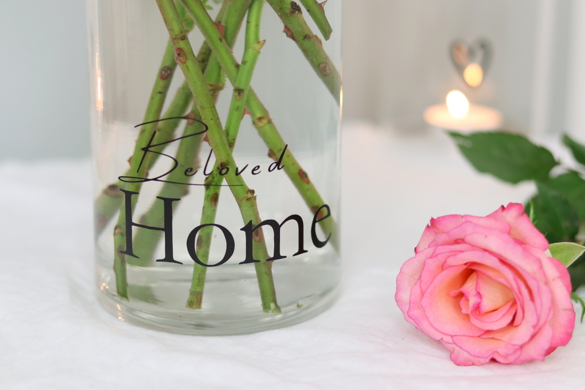 DIY Upcycling Vase mit Plotterschrift