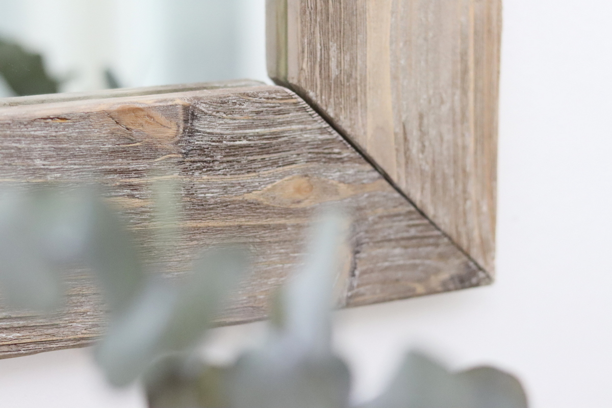 DIY Holz selber altern lassen mit Holz-Struktur-Bürste und Farbe und daraus einen Spiegel bauen