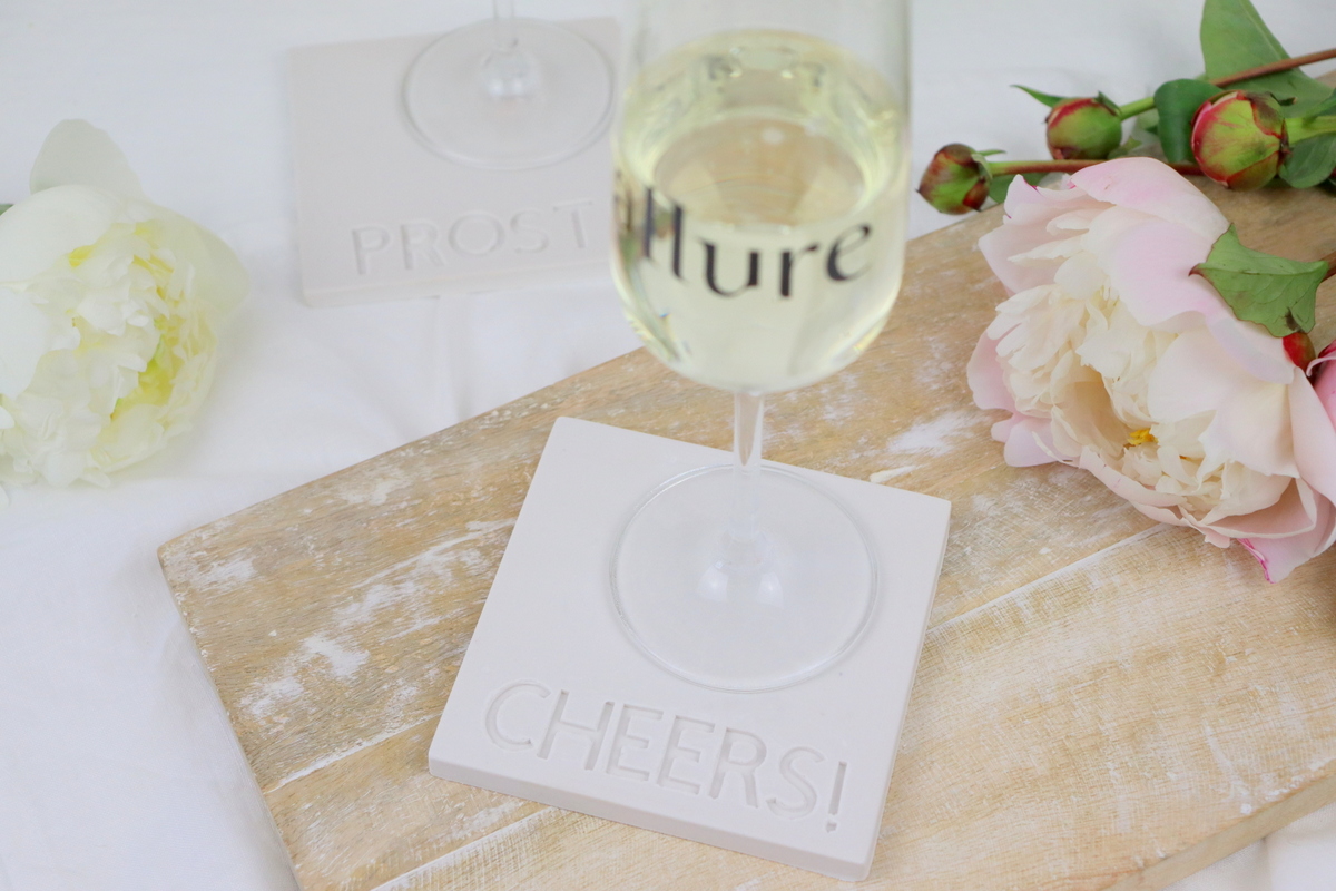 DIY selbstgemachte Untersetzer aus Raysin