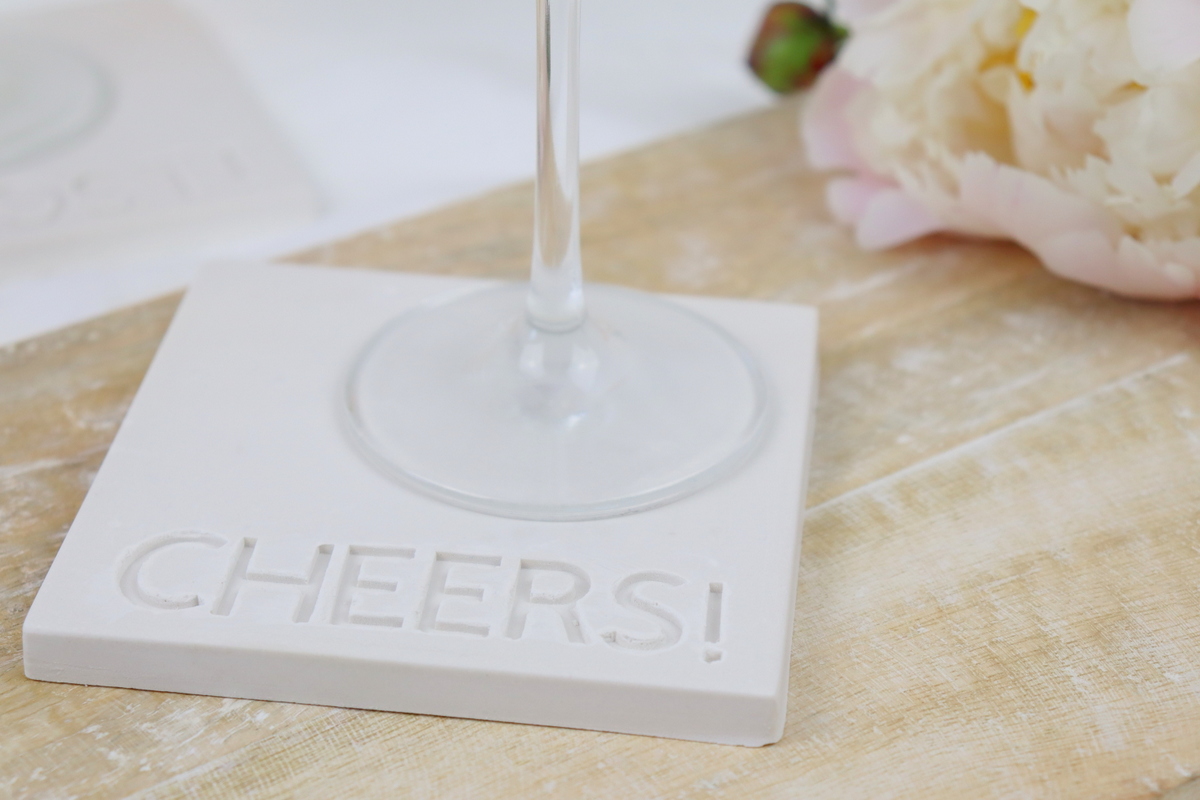 DIY selbstgemachte Untersetzer aus Raysin