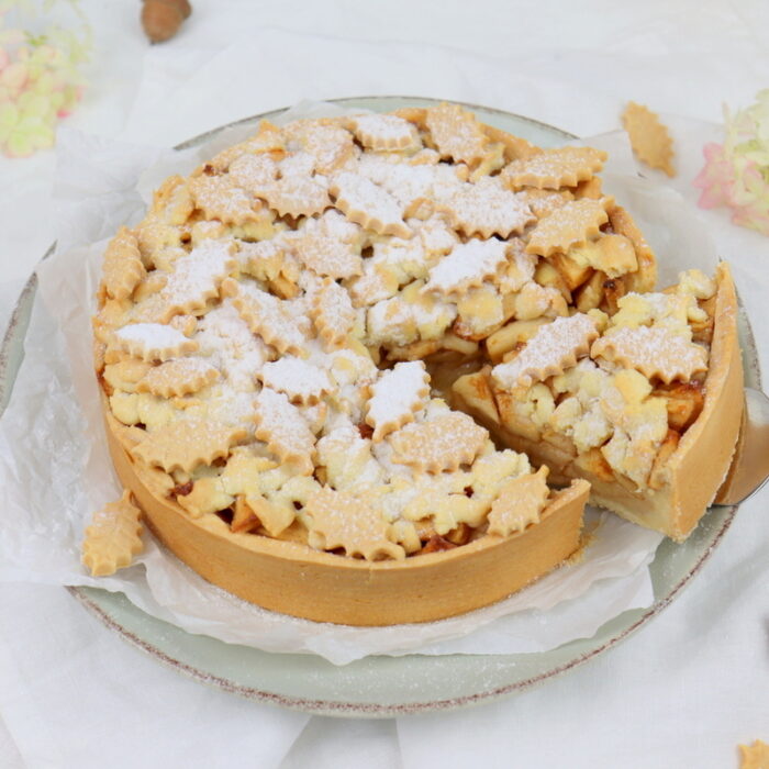 Rezept – einfach, lecker und saftig, so schmeckt dieser herbstliche Apfelkuchen mit Butterstreusel