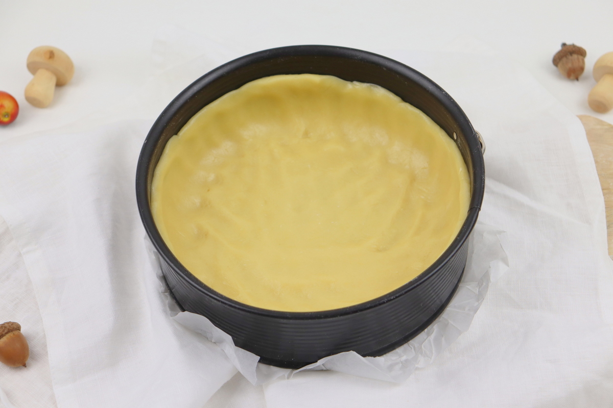 Rezept - saftiger, leckerer, herbstlicher Apfelkuchen mit Butterbröseln