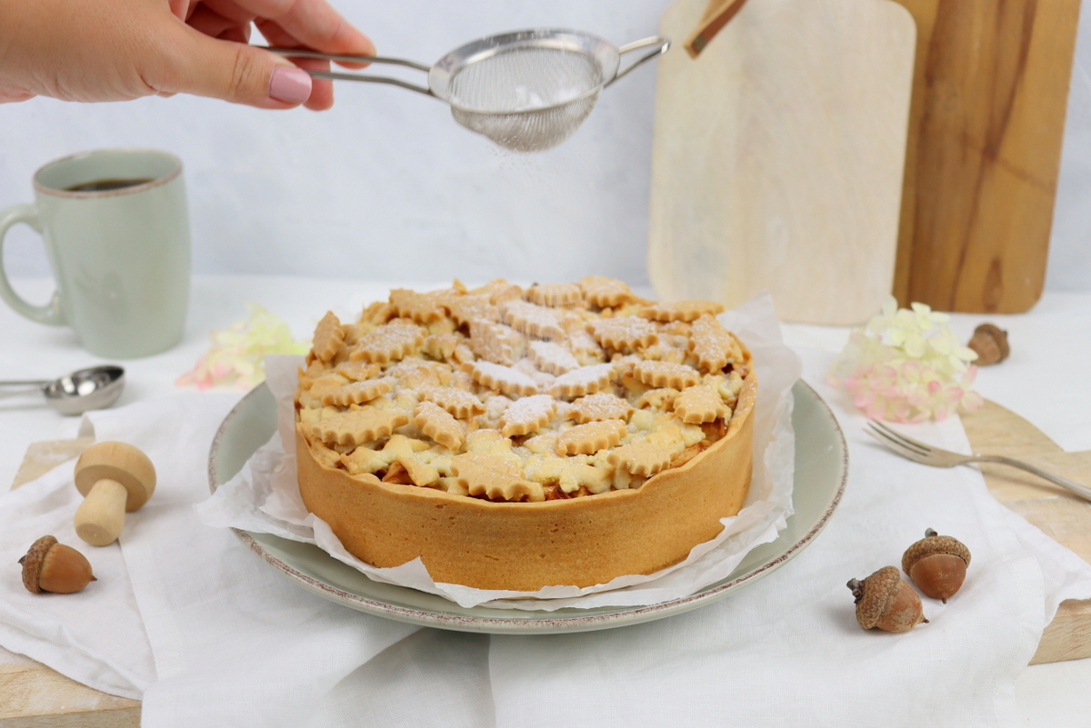 Rezept - saftiger, leckerer, herbstlicher Apfelkuchen mit Butterbröseln