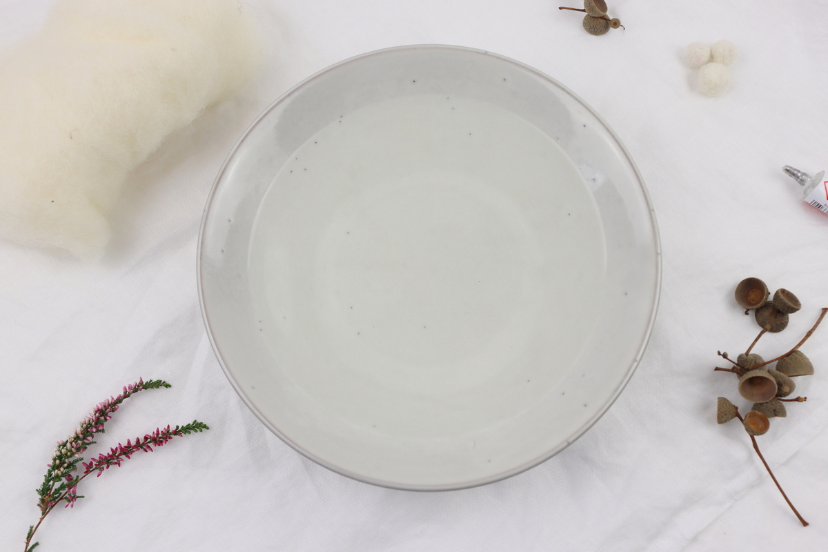 DIY Anleitung - Kugeln aus Filz selber machen und Filzeicheln basteln