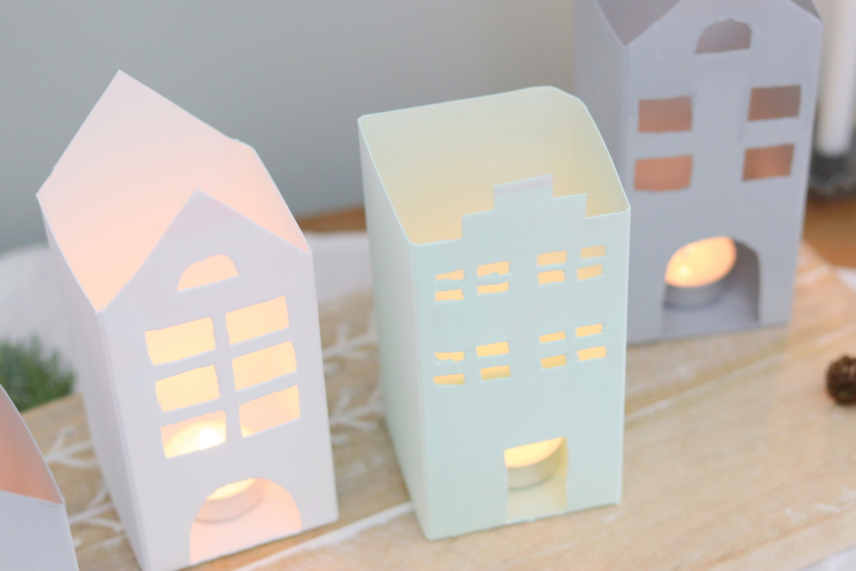 DIY Anleitung - selbstgemachtes Weihnachtsdorf aus Milchtüten / Milchkartons