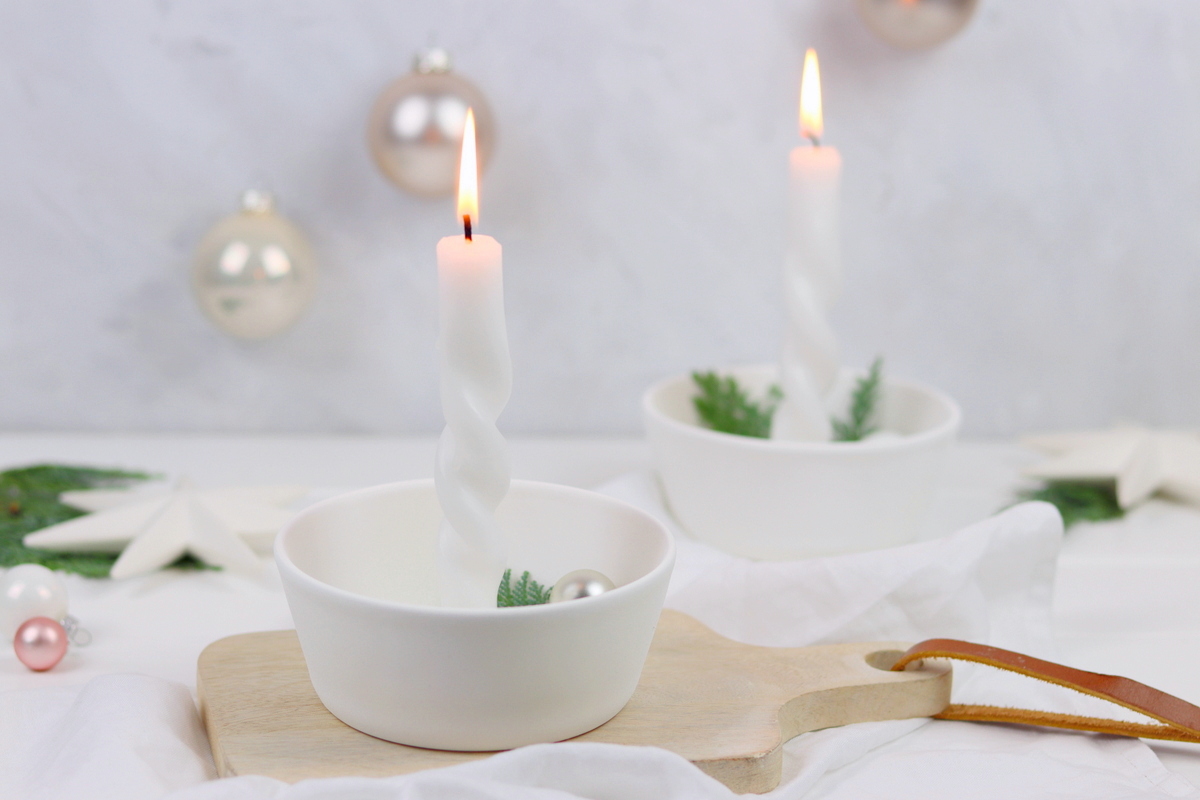 DIY selbstgemachter Kerzenständer im skandinavischen Stil mit Anleitung zum Kerzen drehen
