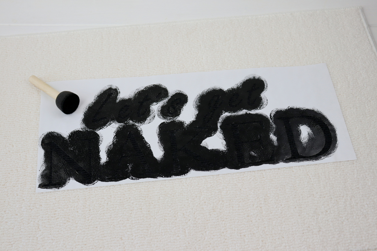 DIY Anleitung - IKEA Hack FINTSEN Badematte einfach selber gestalten und bemalen