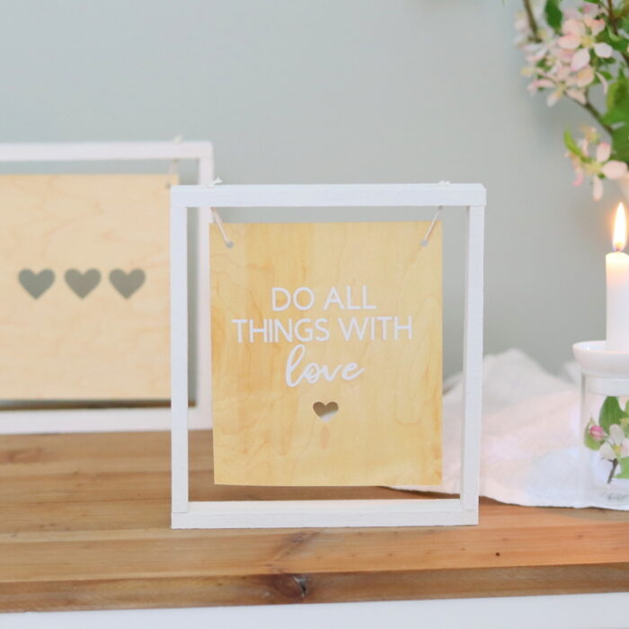 DIY selbstgemachte Holzschilder aus Furnier mit Klötzchenrahmen