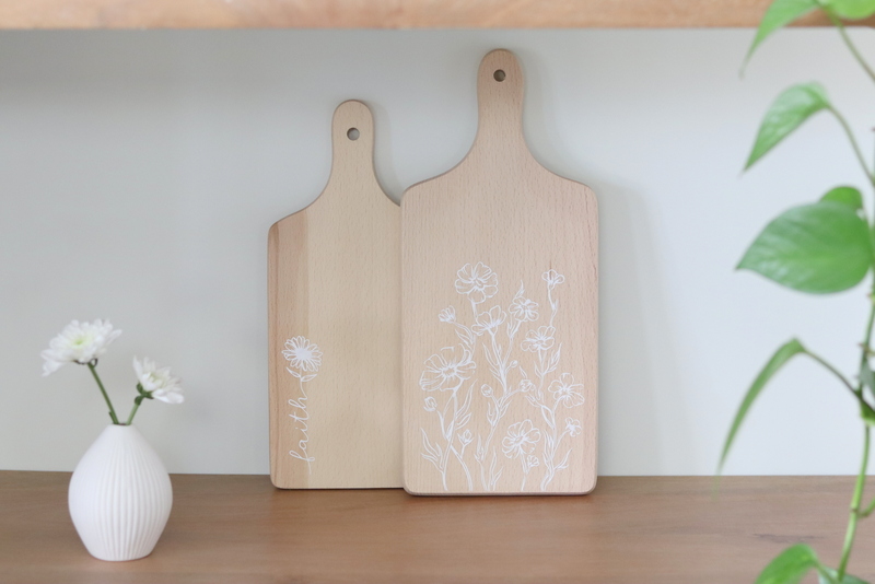 DIY Plotter Holzbretter - Schablonen mit der Smart Stencil Folie von Cricut erstellen