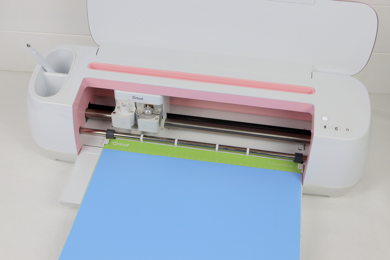 DIY Plotter Holzbretter - Schablonen mit der Smart Stencil Folie von Cricut erstellen