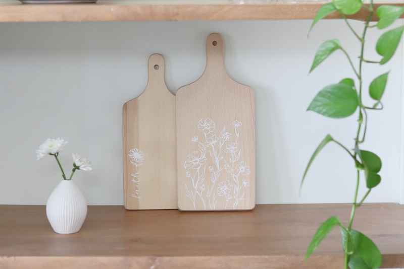 DIY Plotter Holzbretter - Schablonen mit der Smart Stencil Folie von Cricut erstellen