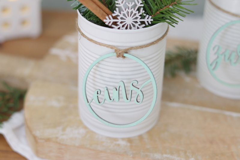 DIY - selbstgemachter Adventskranz aus Dosen / Konservendosen mit Tannengrün und Stabkerzen