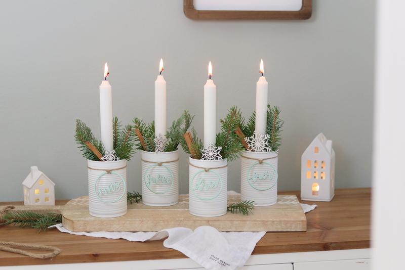 DIY - selbstgemachter Adventskranz aus Dosen / Konservendosen mit Tannengrün und Stabkerzen