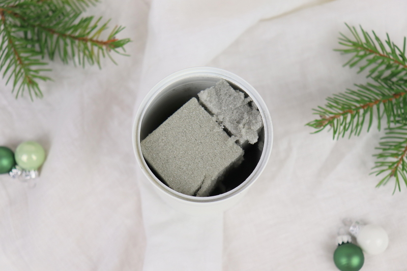 DIY - selbstgemachter Adventskranz aus Dosen / Konservendosen mit Tannengrün und Stabkerzen