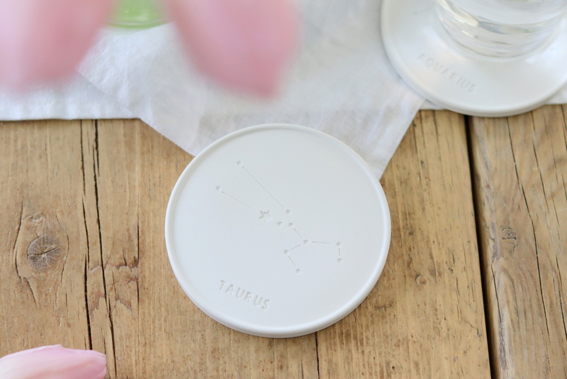 DIY Anleitung - Untersetzer Sternzeichen aus Raysin einfach selber machen