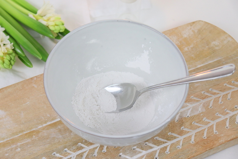 DIY - selbstgemachte Upcycling Kerzenhalter mit Raysin Hasen zu Ostern einfach selber machen