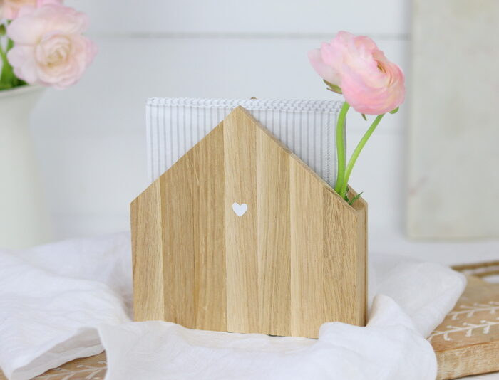 DIY Anleitung - Serviettenhalter Klötzchen Haus einfach selber machen