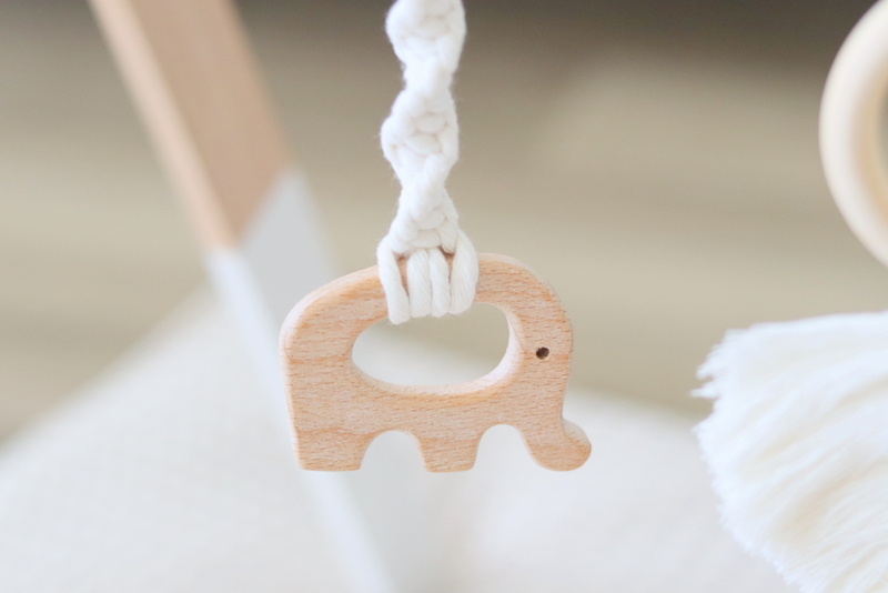 DIY Anleitung - Baby Spielbogen aus Holz / Baby Gym einfach selber machen